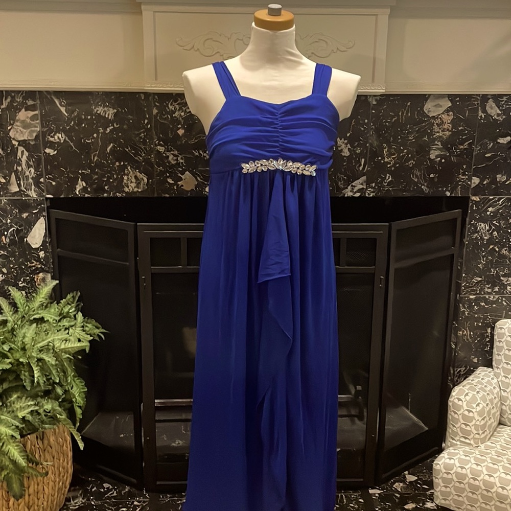 wonderful formal dress for cotillion!